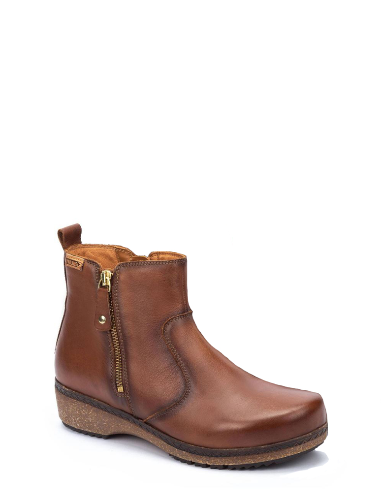 WOW-8988-CUERO_PIKOLINOS-1