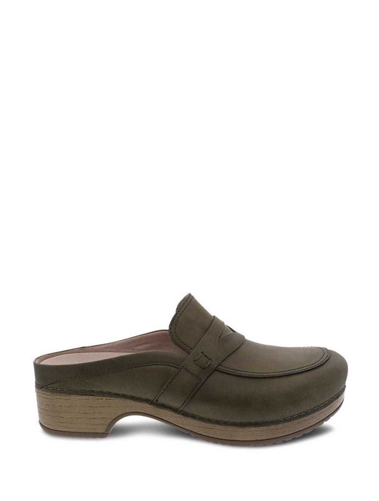 Crocs sarah suede online clog