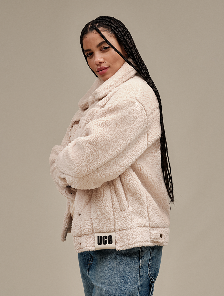 1113951-NLI_UGG-2
