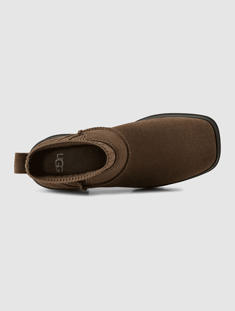 UGG Moxy Chelsea Boot