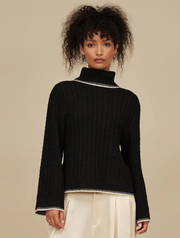 1180690-BLK_UGG-1.1