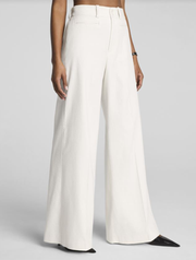 22179R-LINEN_SPANX-1