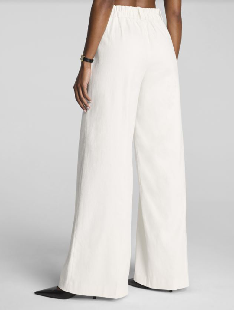 22179R-LINEN_SPANX-2