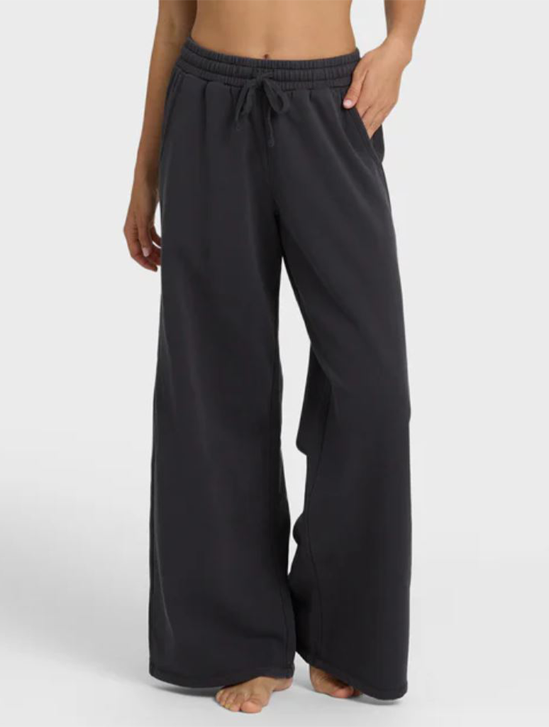 24B124503-BSD_BILLABONG-1