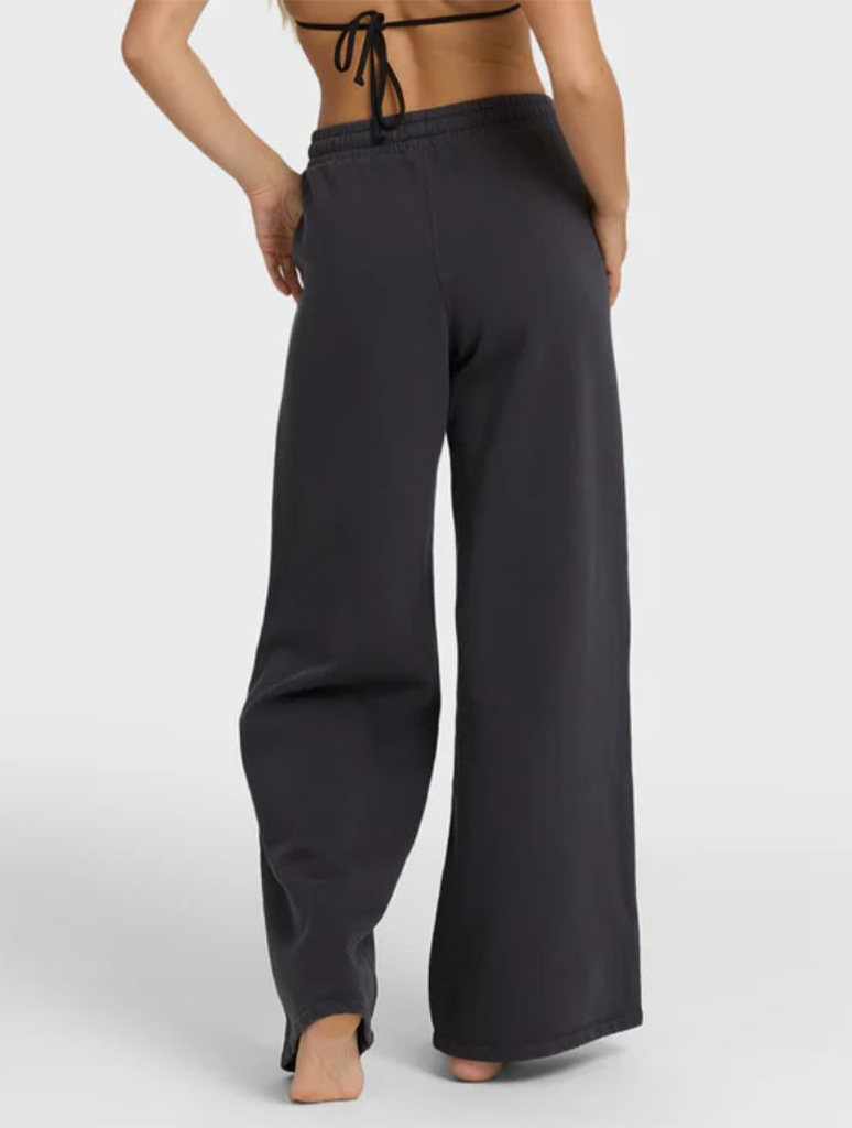 24B124503-BSD_BILLABONG-3