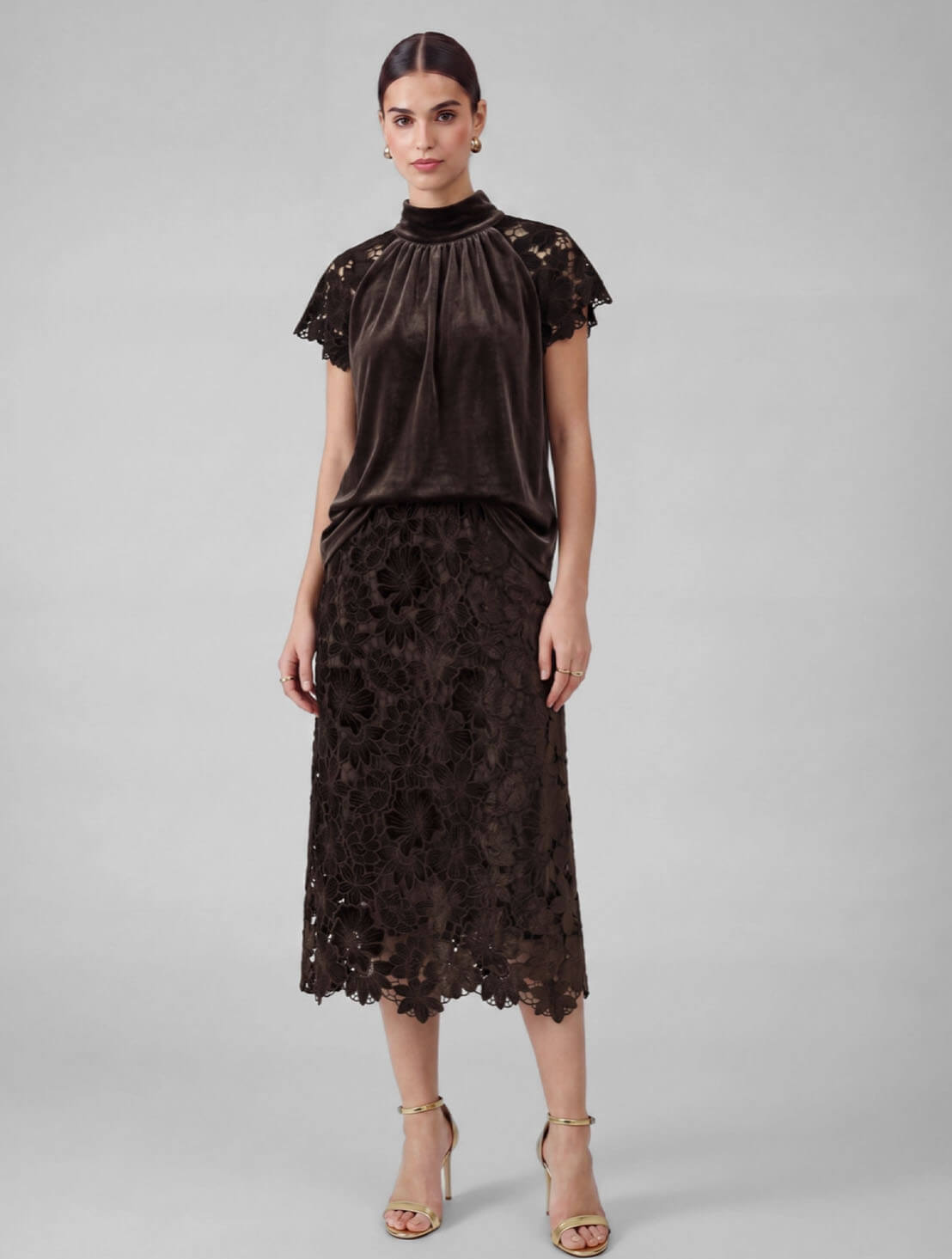 Velvet and Lace Short Sleeve Top