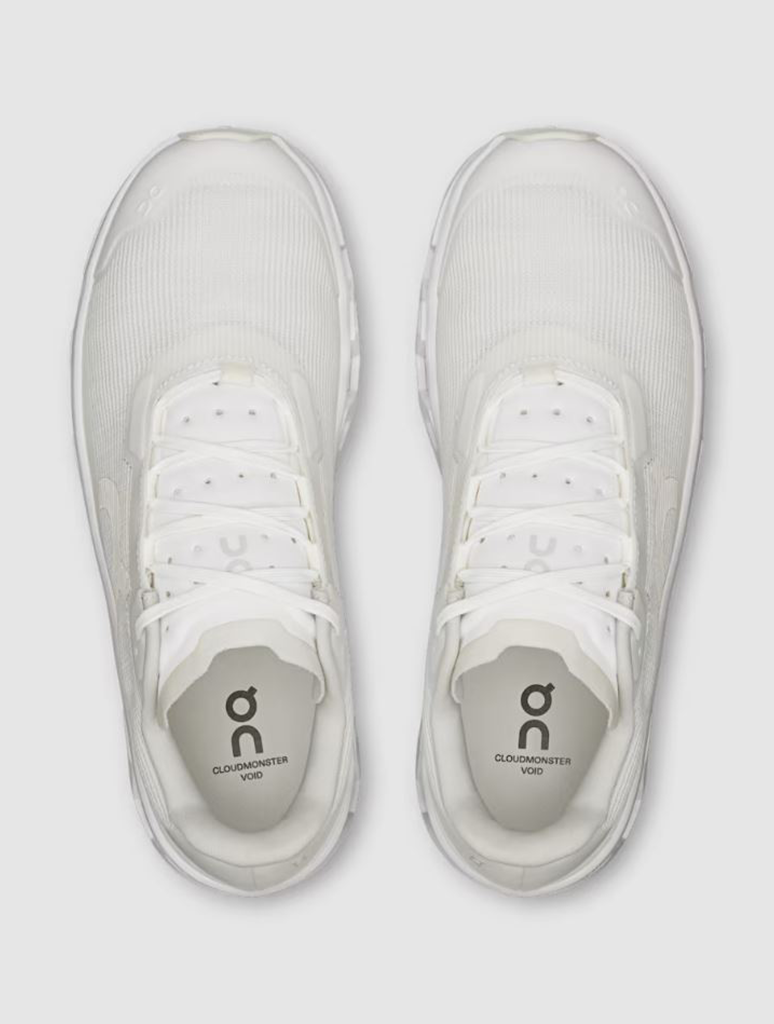 3WG10811200_ONRUNNING-4