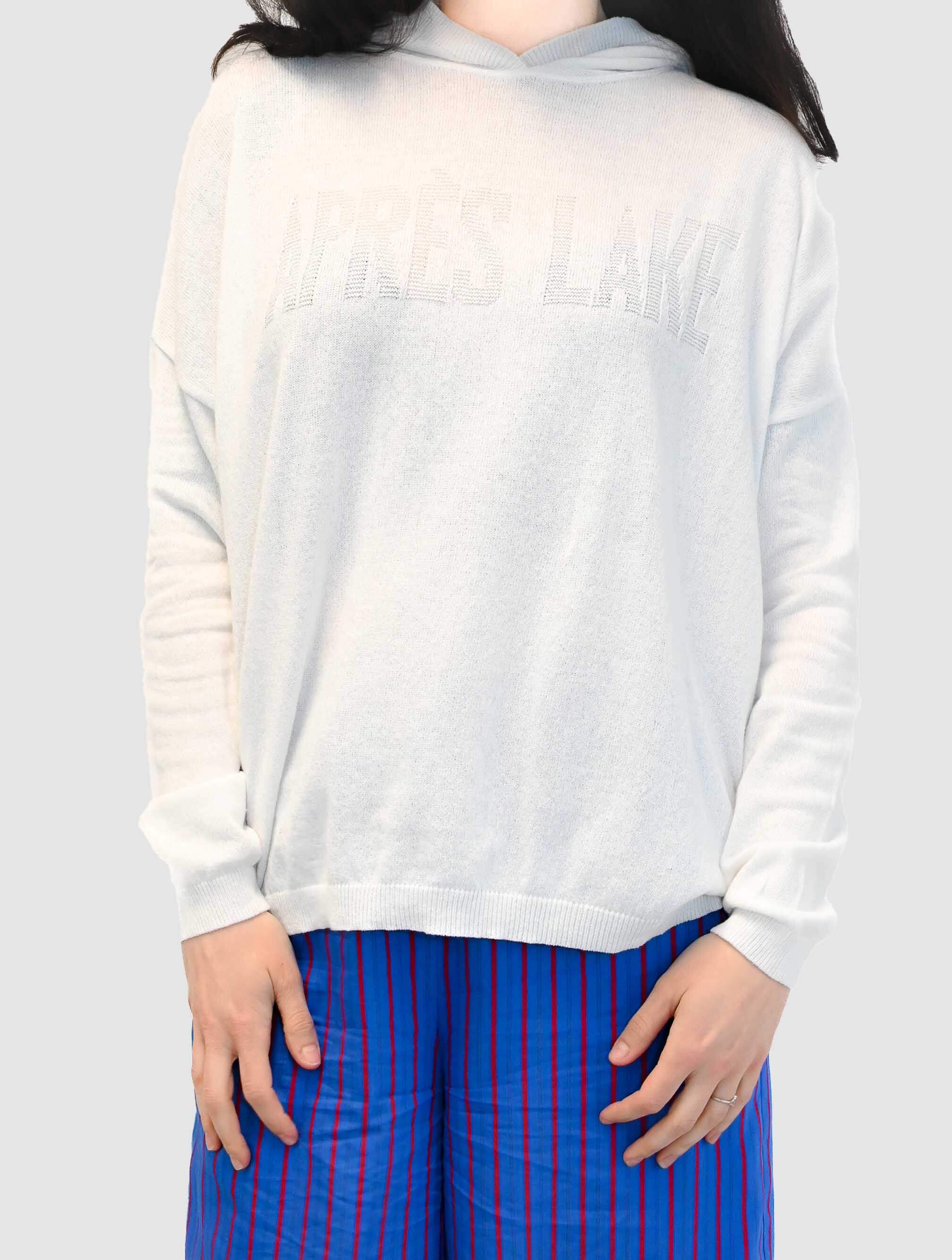 Après Lake hoodie angled back, showcasing exclusive JAYNE design details