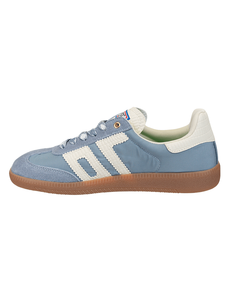 Back 70 Ghost Sneaker