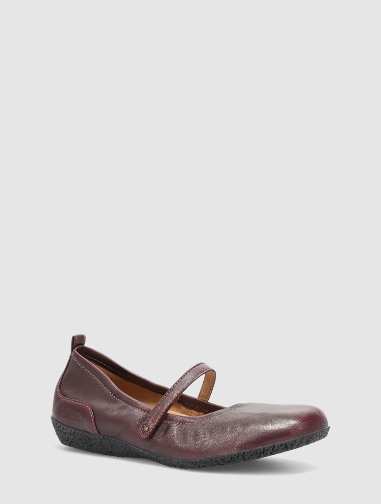 Täos Babble Mary Jane Flat