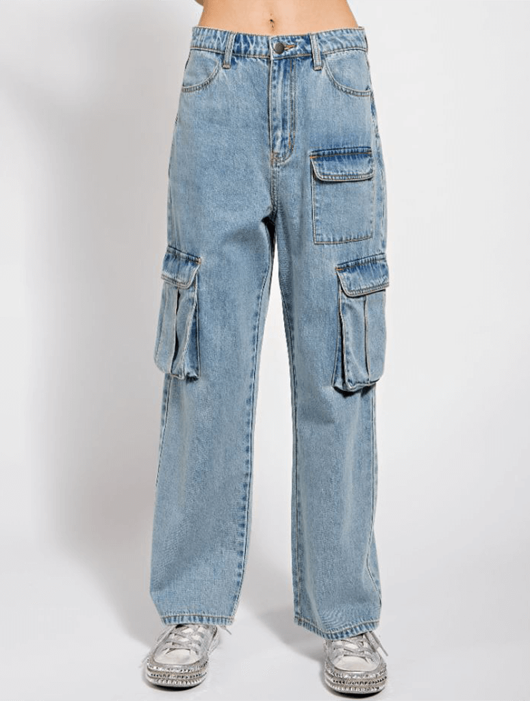 Washed Denim Cargo Pants in Dark Denim – JAYNE Boutique