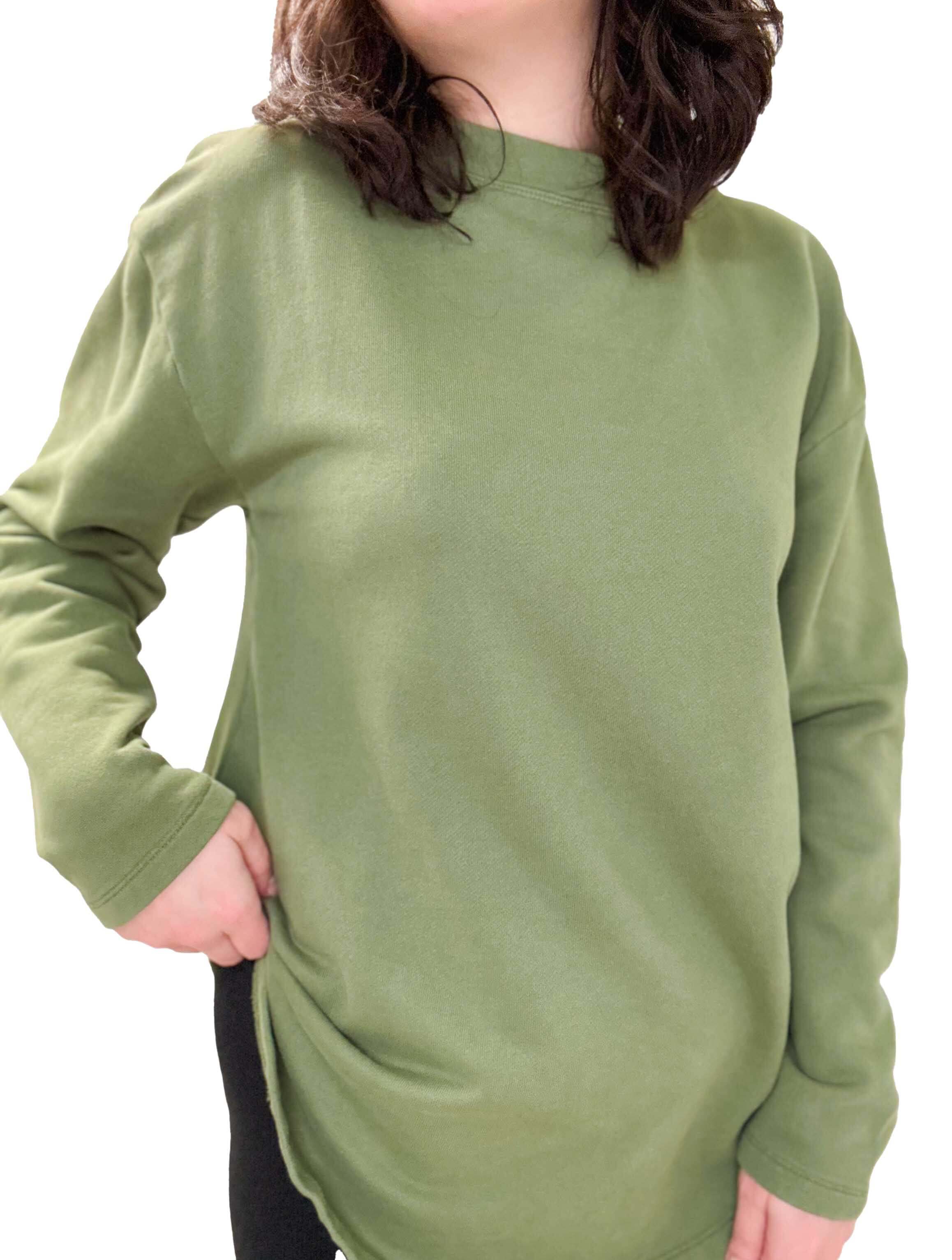 Long Sleeve Shirttail Tee in Mountain Moss – JAYNE Boutique