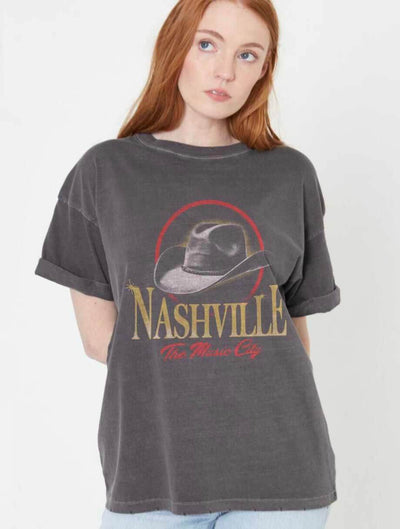 Nashville Hat Graphic Tee in Vintage Black