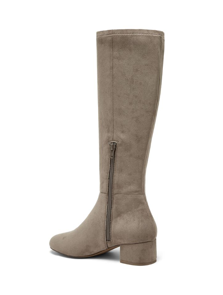 Silent D Gold Boot