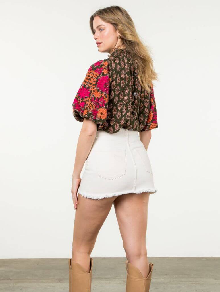 Embroidered Puff Sleeve Print Top