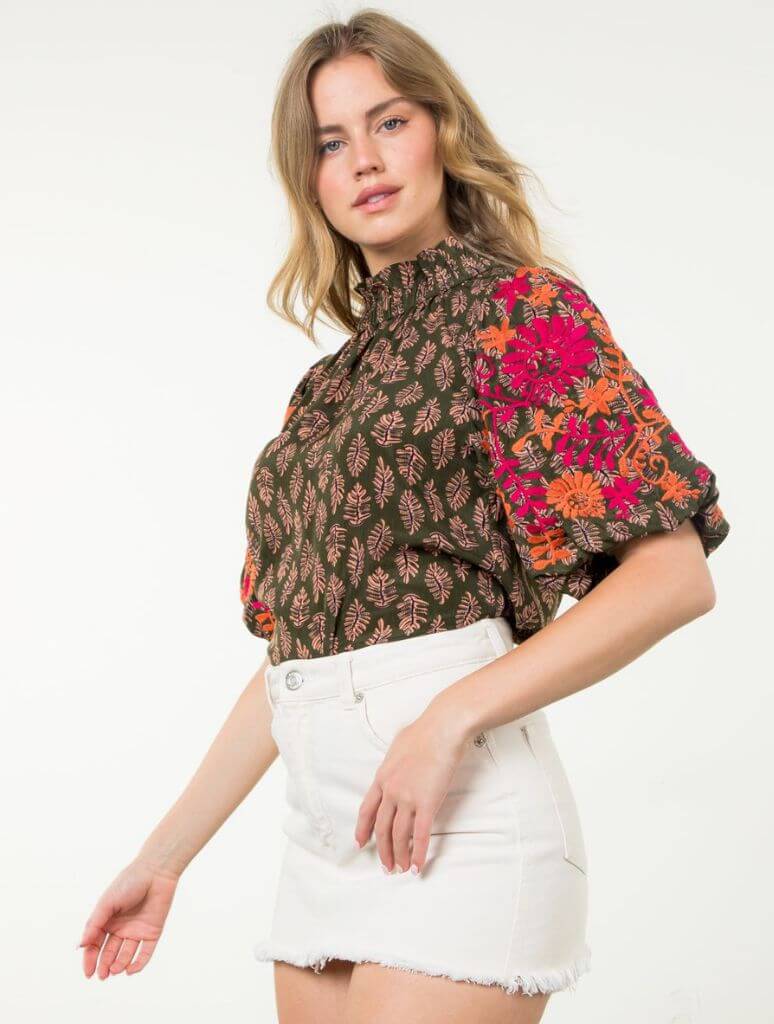 Embroidered Puff Sleeve Print Top