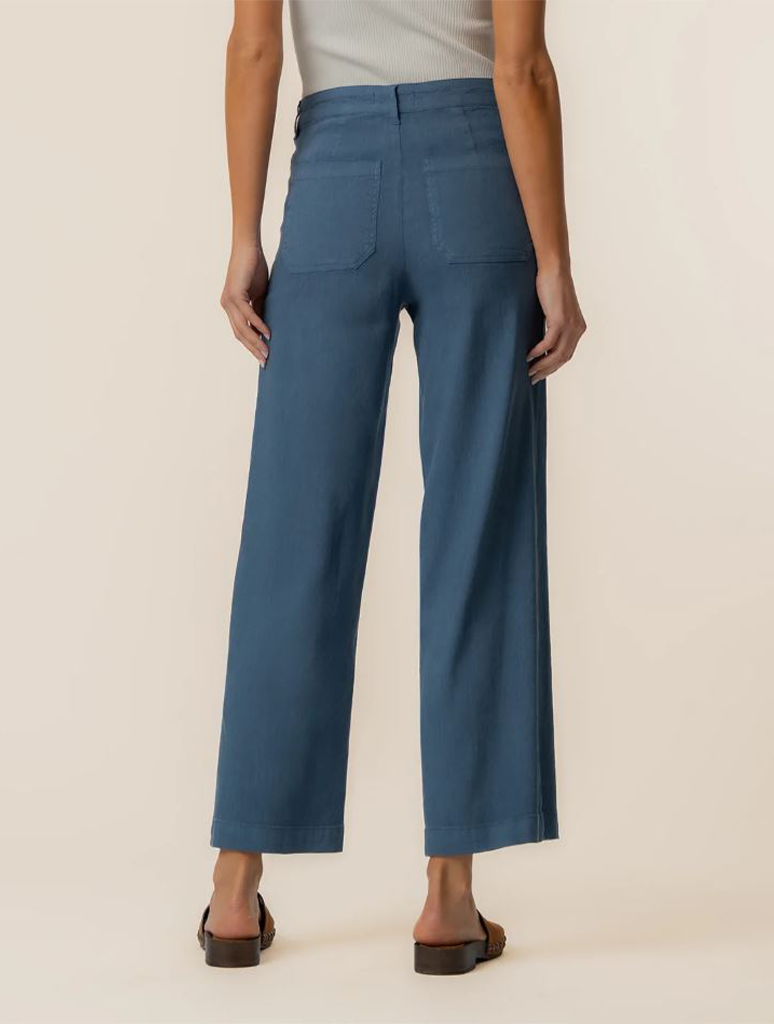 KB44801-COSTB_KUTFROMTHEKLOTH-3