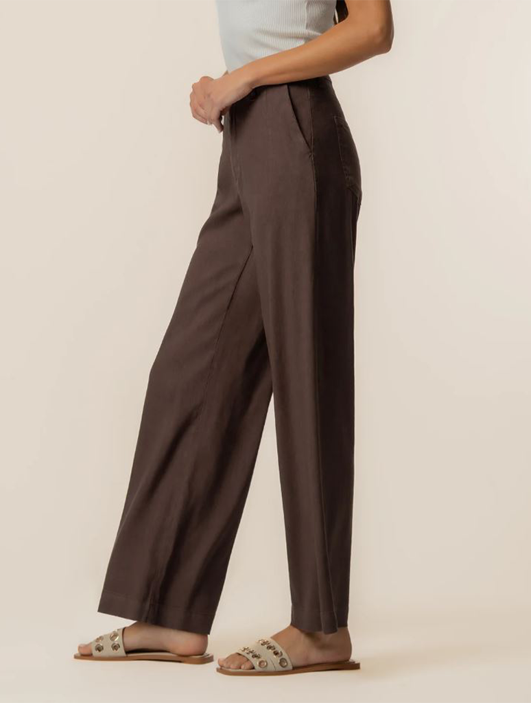 Kut From The Kloth Meg High Rise Wide Leg Linen Pants with Front Pleats