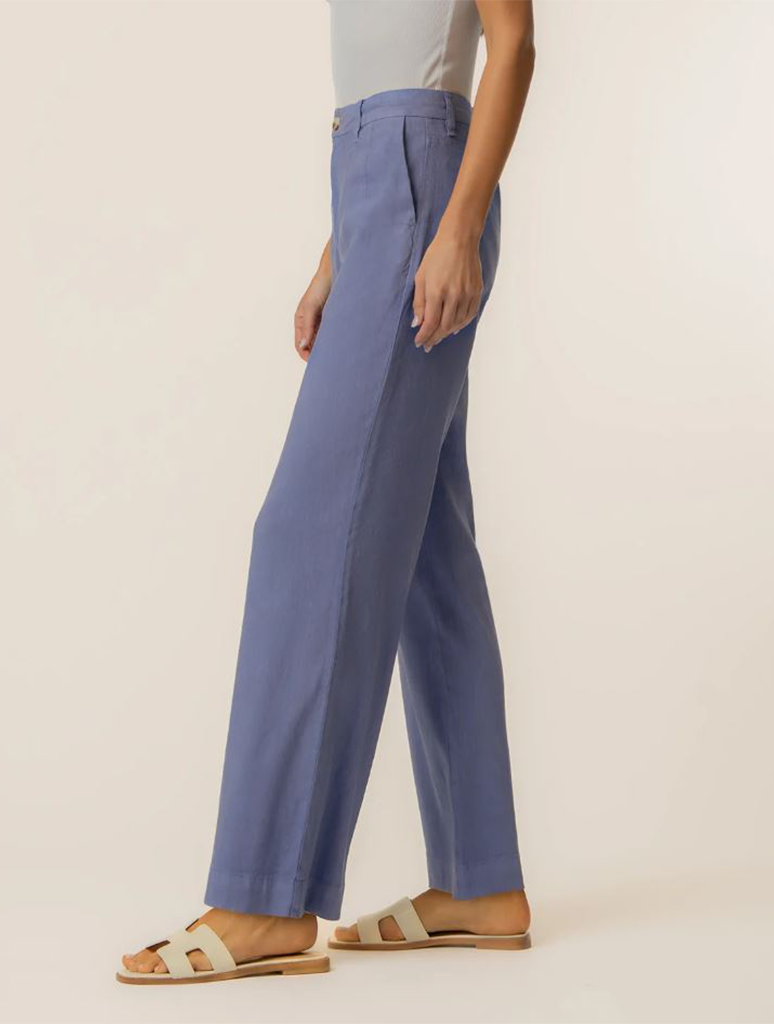 KB74201-CRNFL_KUTFROMTHEKLOTH-2