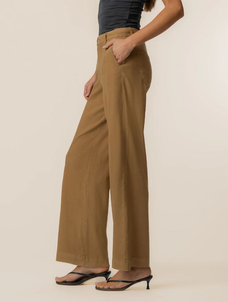 KB74201-WOOD_KUTFROMTHEKLOTH-2