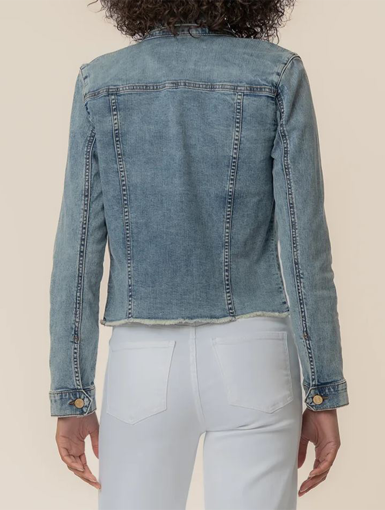 KJ0314MC5-STRDM_KUTFROMTHEKLOTH-3_30e4f50a-fda6-45b6-98b8-f7cde141a107