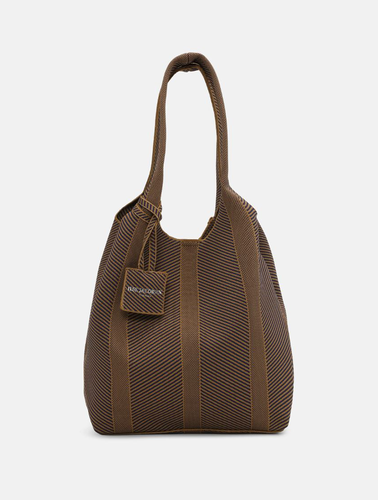 KNITTY01-660261_ILSEJACOBSEN-1