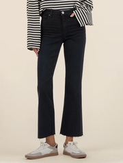 KP1575MC2-FIRMB_KUTFROMTHEKLOTH1