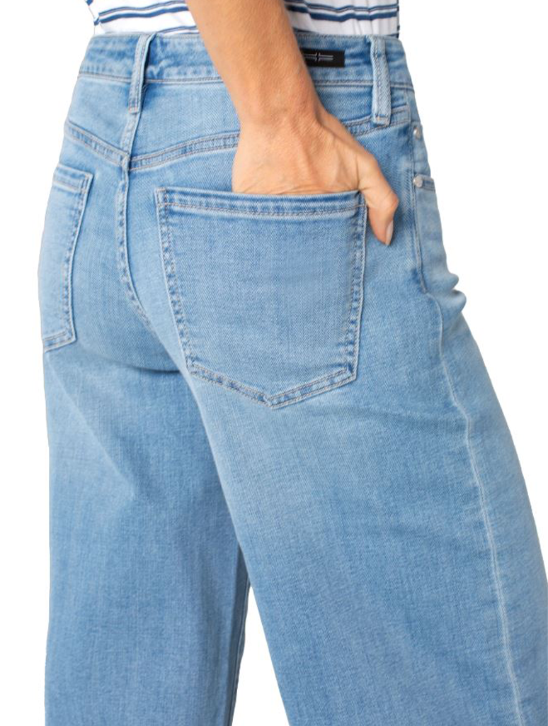 Liverpool Cropped Yacht Pant