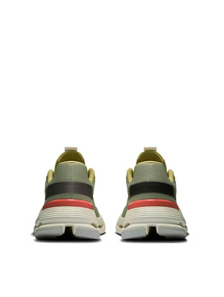 ON Running Cloudnova Form 2 Sneaker