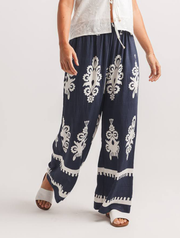 PP20819-NVY_PAPILLON-1