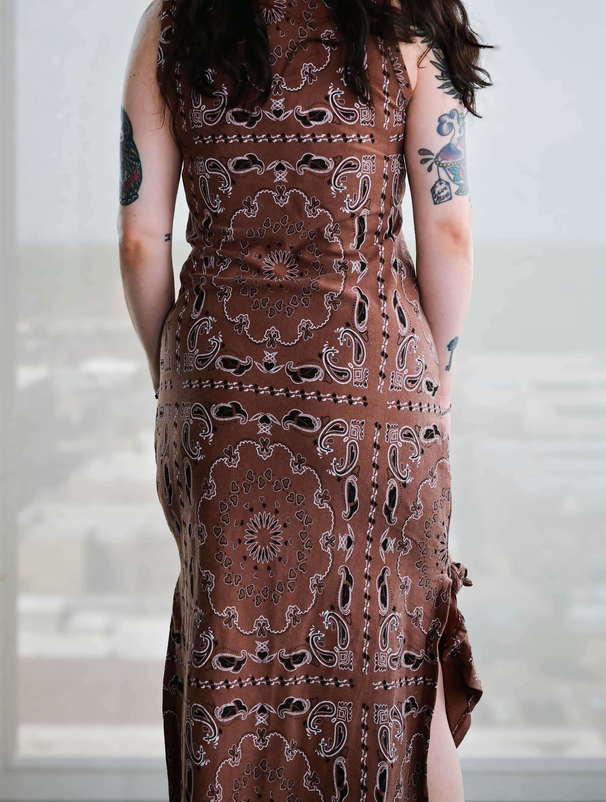 Kiki Sleeveless Knotted Maxi Dress