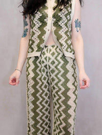 Ladies Knit Sleeveless Cardigan