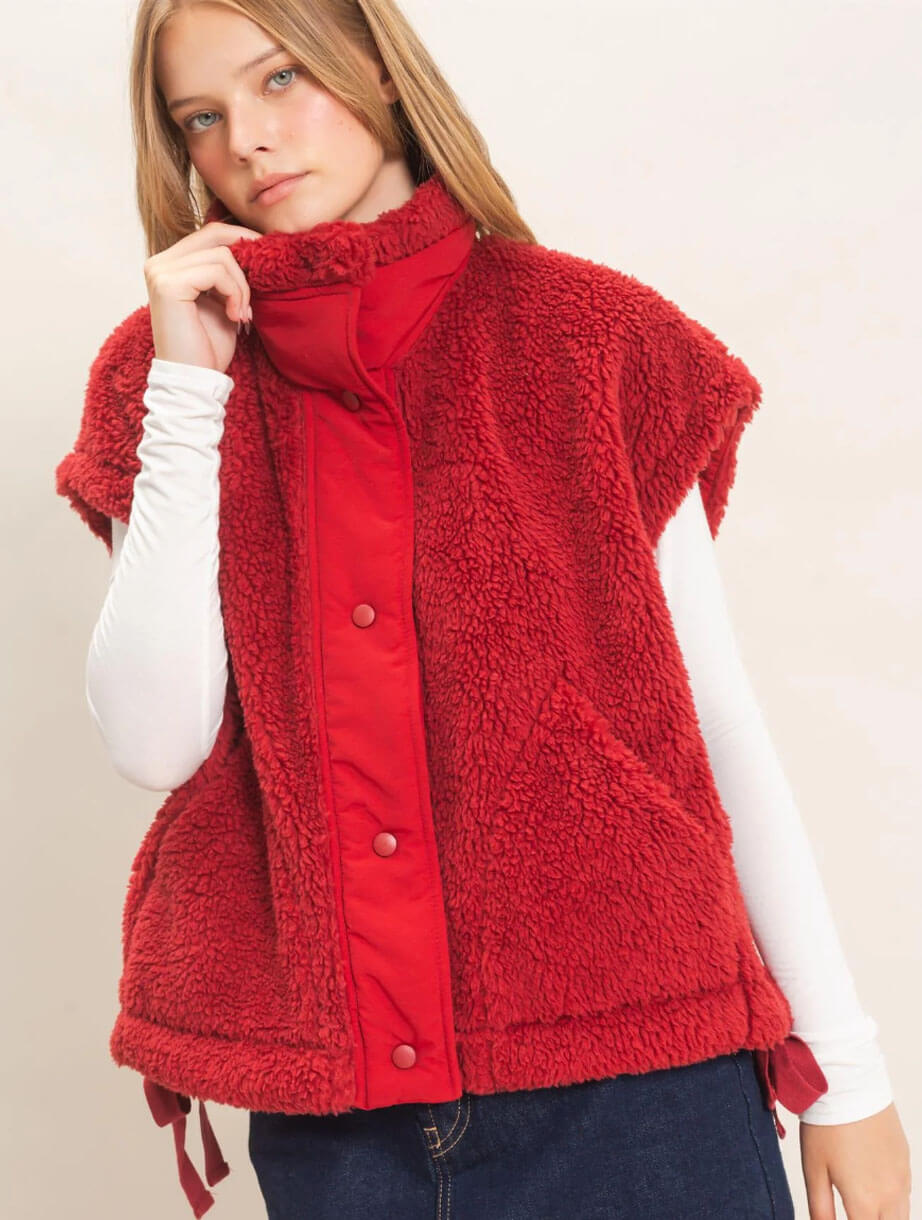 Sherpa Vest With Snap Closure in Burgundy