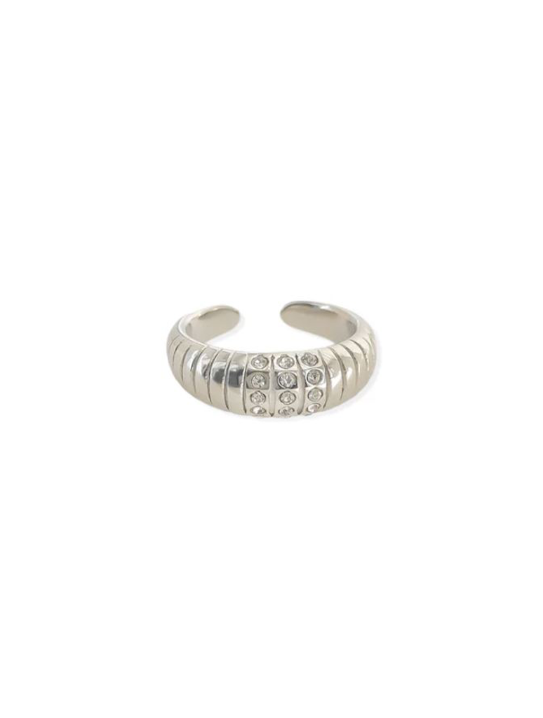 Water Resistant Textured CZ Ring