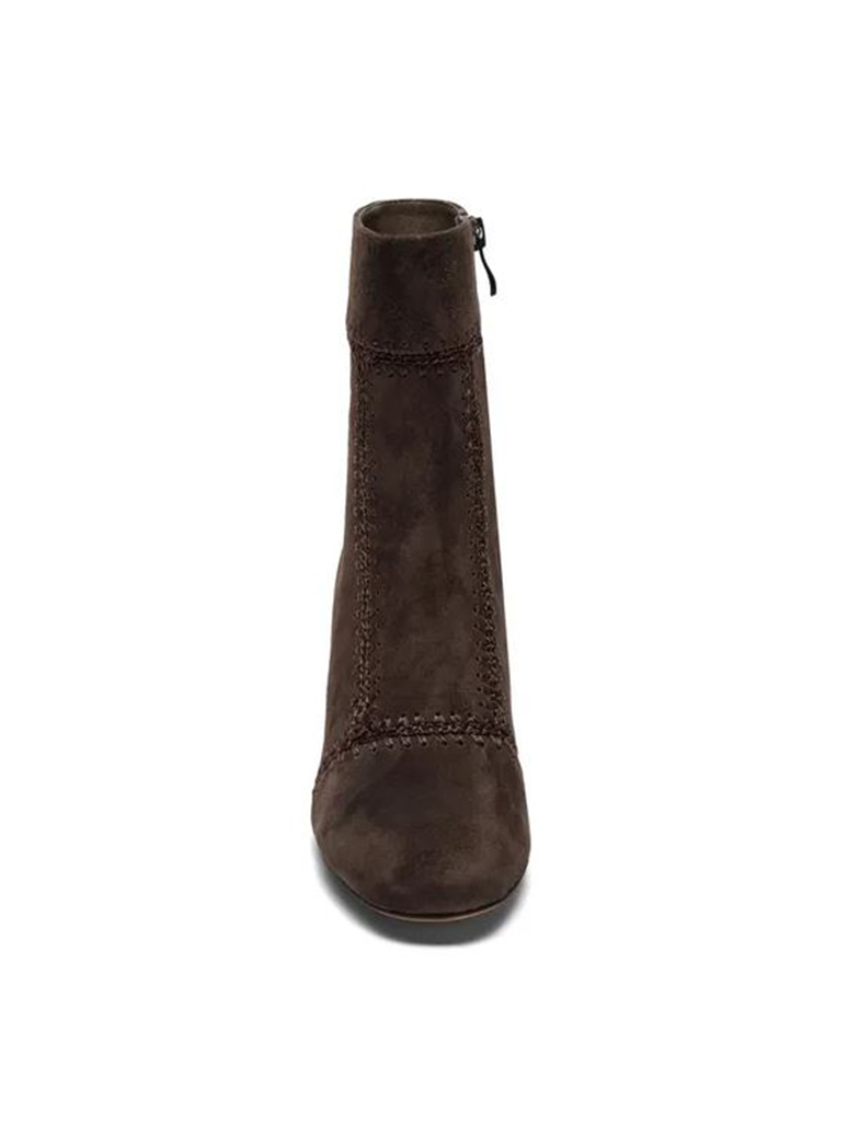 Silent D Story Boot