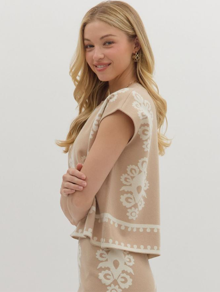 Pattern Muscle Sweater