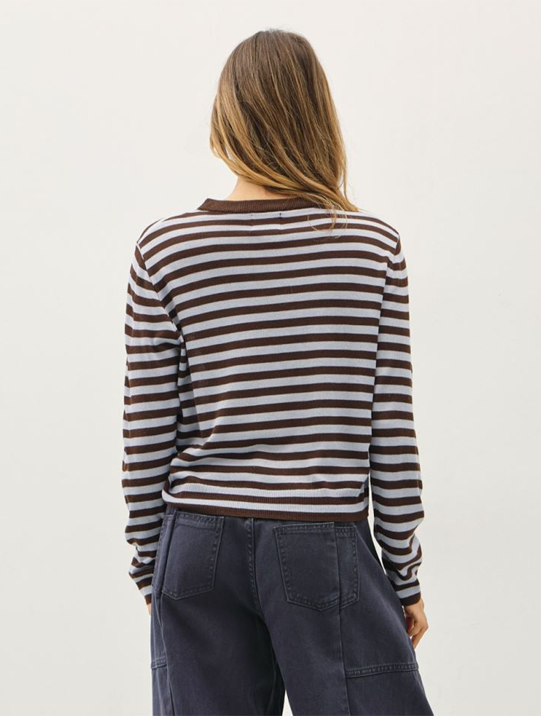 TBW14514-BROWN_THINGSBETWEEN-2