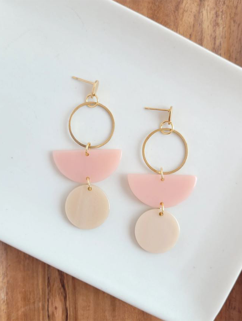 WREN0150_SPIFFYANDSPLENDID-1