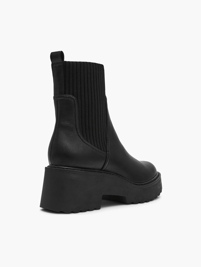 DV Zepplin Boot