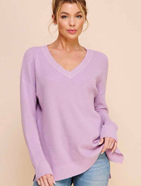 Waffle V-Neck Sweater in Light Lavender
