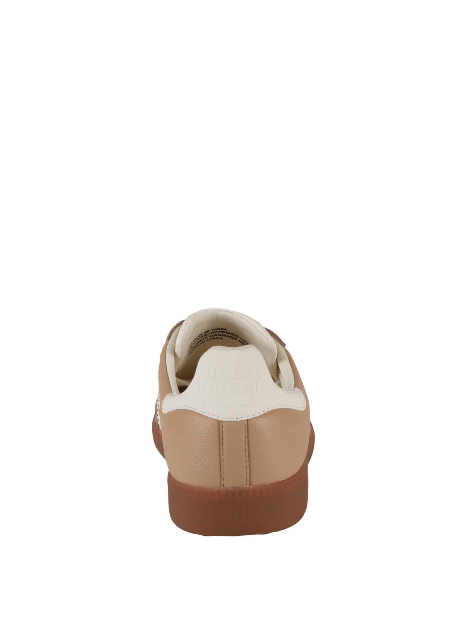 Back 70 Cloud NC Sneaker