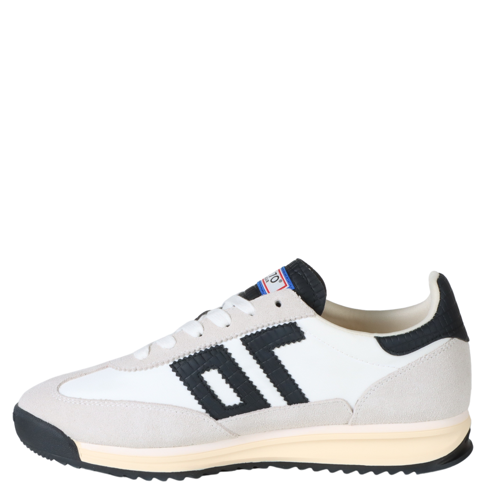 BARKLEY JOGGER in WHITE BLACK, left view