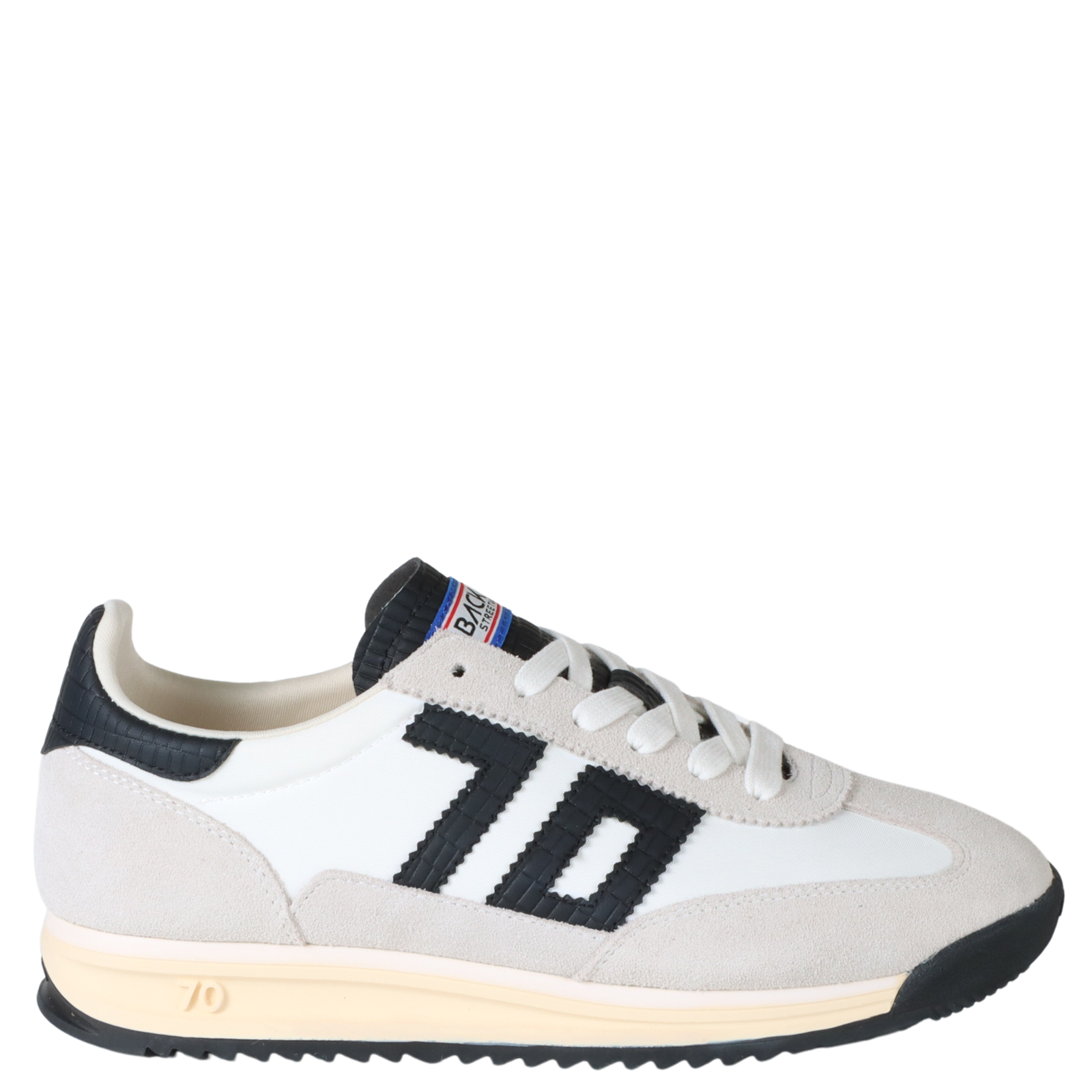 BARKLEY JOGGER in WHITE BLACK, right view