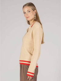 Border Contrast Knit Sweater in Taupe/Red