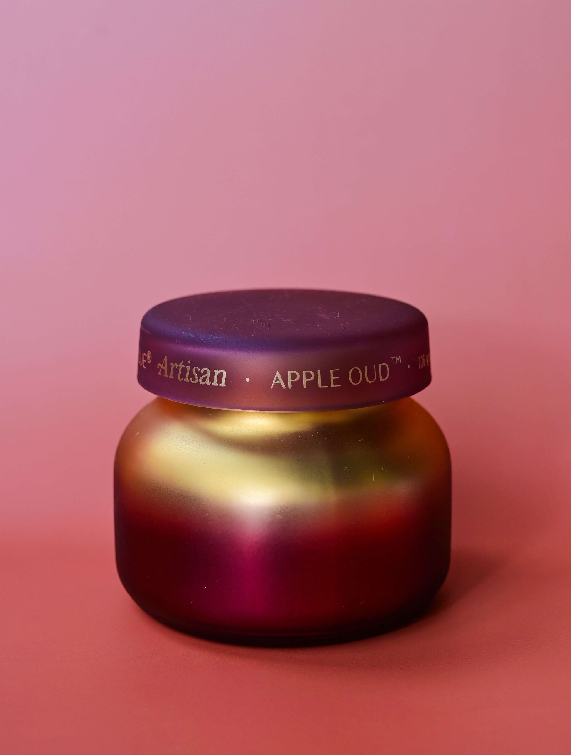 Capri Blue Apple Oud Artisan Tuscan Radiance Petite Candle
