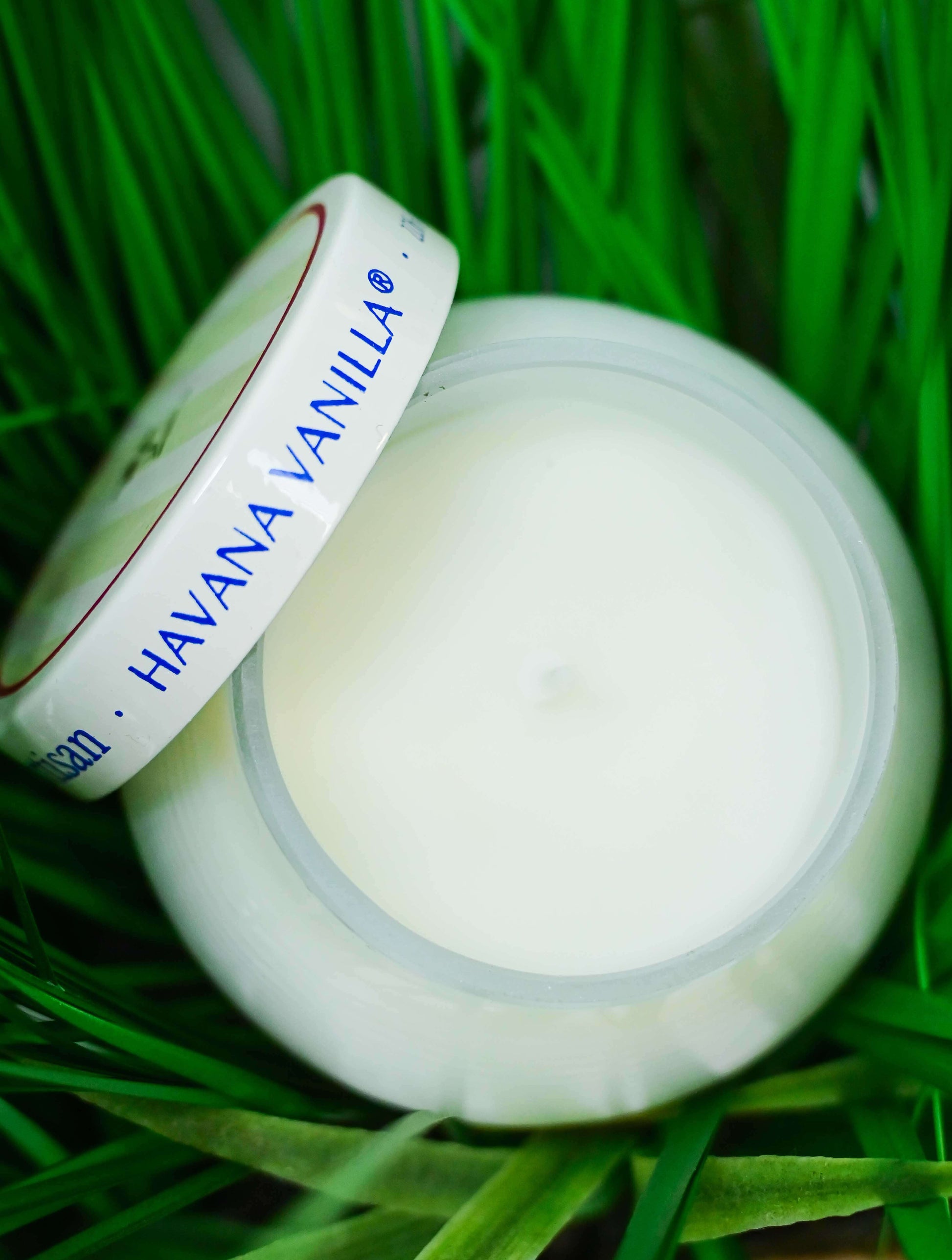Capri Blue Artisan Caffe Capri 8 oz Petite Havana Vanilla Candle