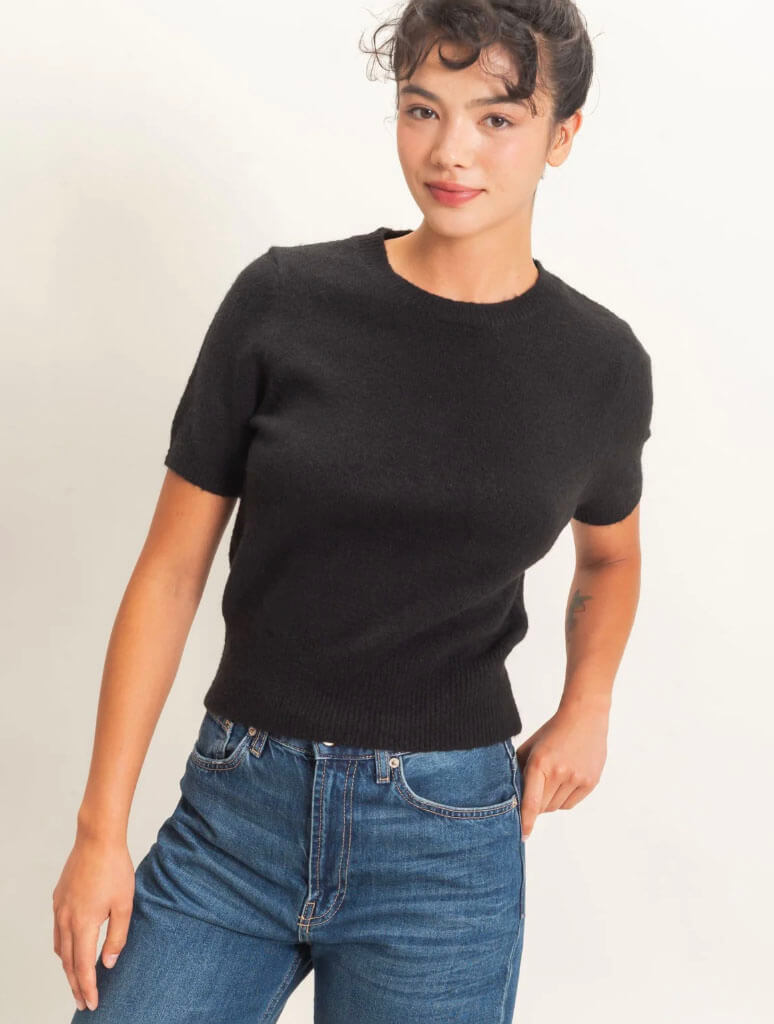 Crewneck Short Sleeve Knit Top