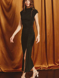 Midi Short Sleeve Knit Dress in Deep Mocha