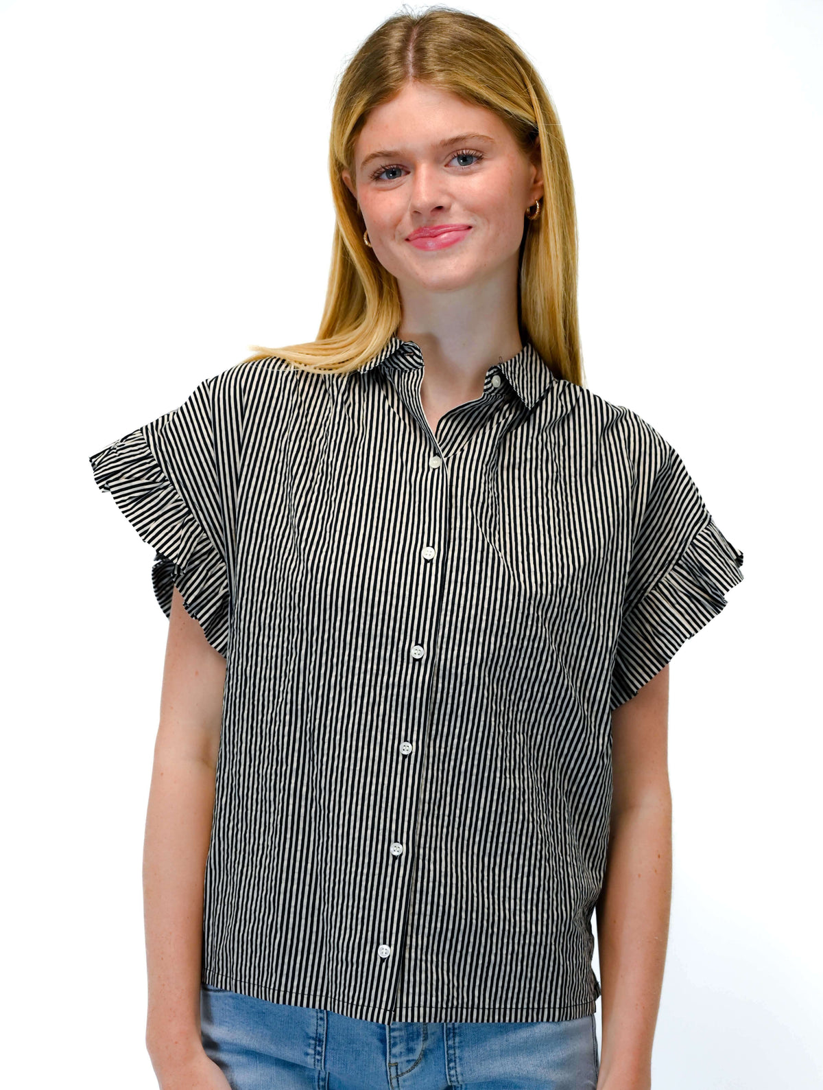 Button Down Pleated Top in Black/Off White