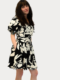 Puff Sleeve Floral Seamed Dress